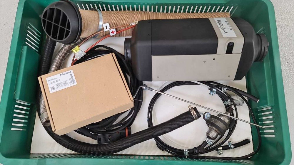 Ogrzewanie postojowe Webasto AT Air top AirTop 2000stc 2kw 12V Gwar.