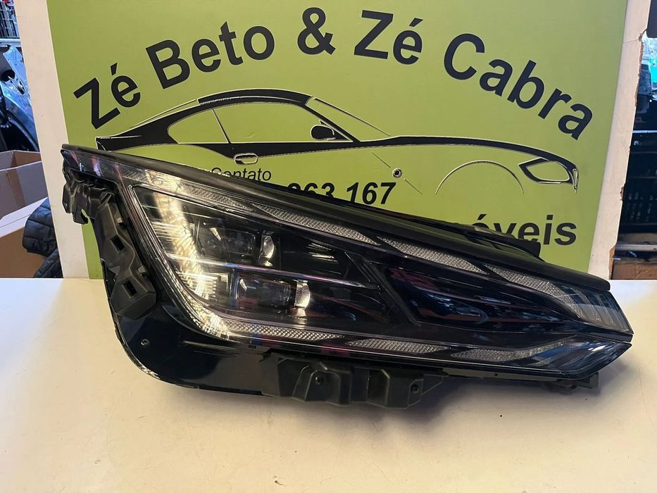 Kia EV6 (CV) - FAROL DIREITO - FF827