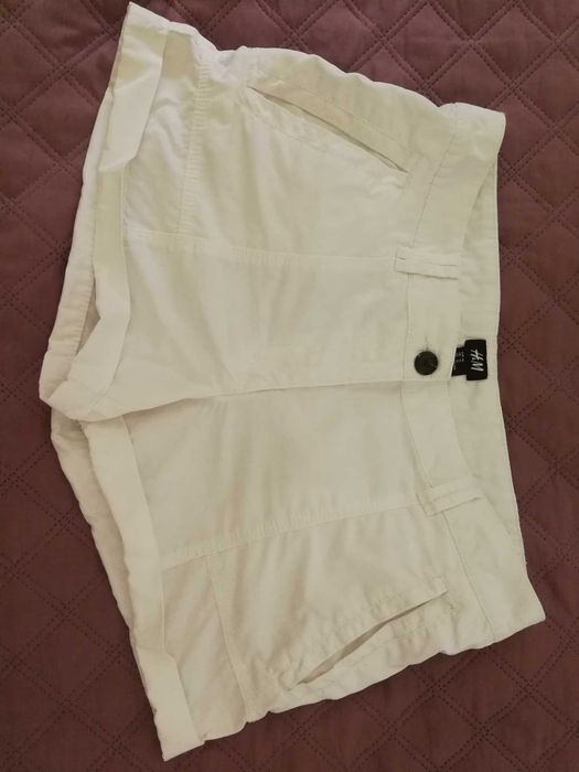 damskie białe krótkie spodenki H&M 40