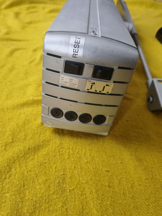 Автоматичний доводчик дверей  Dorma ed 200