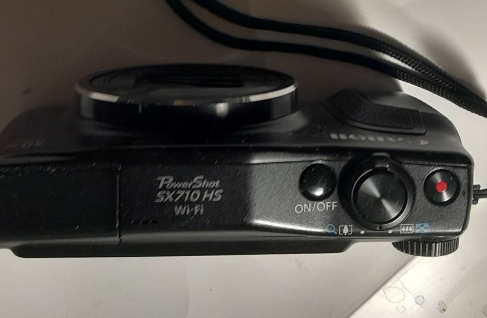 Фотоапарат  CENON