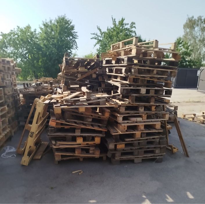 Поддоны лом на дрова, стройку, в хозяйство 50грн/шт