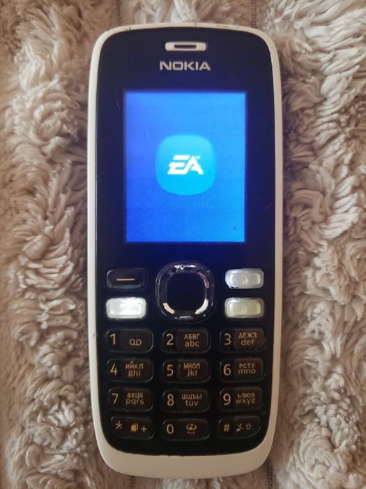 Nokia 6300 в ідеальному стані ретро
