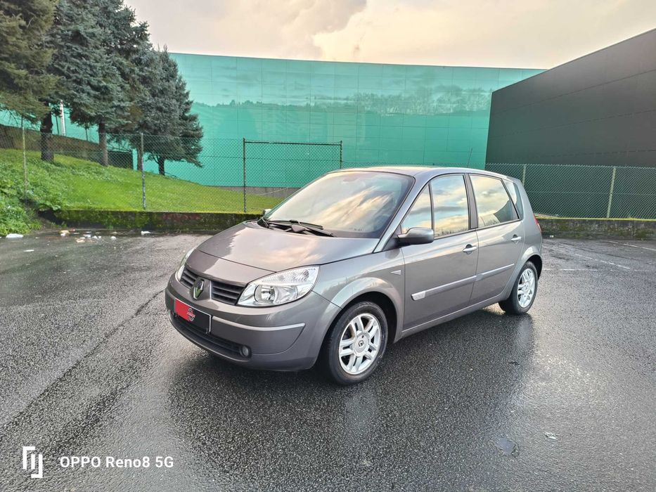 RENAULT SCENIC 1.5 DCI 106 CV COM 180 MIL KM FULL EXTRAS MUITO NOVA