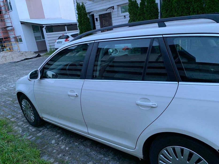 VW Golf 5 Variant 1.9 TDI Comfortline 1K5 2007 года, универсал.