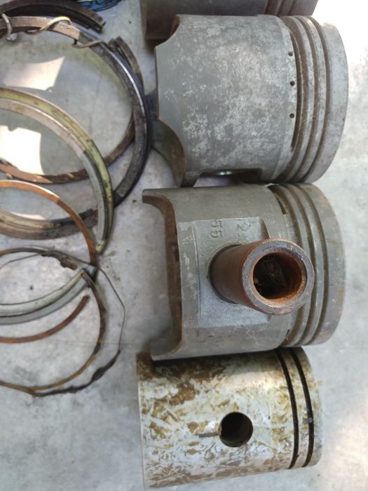 Кільця вкладиші пальці поршень 92мм 83мм 72мм УАЗ ГАЗ 69 51 52 53 ПД10