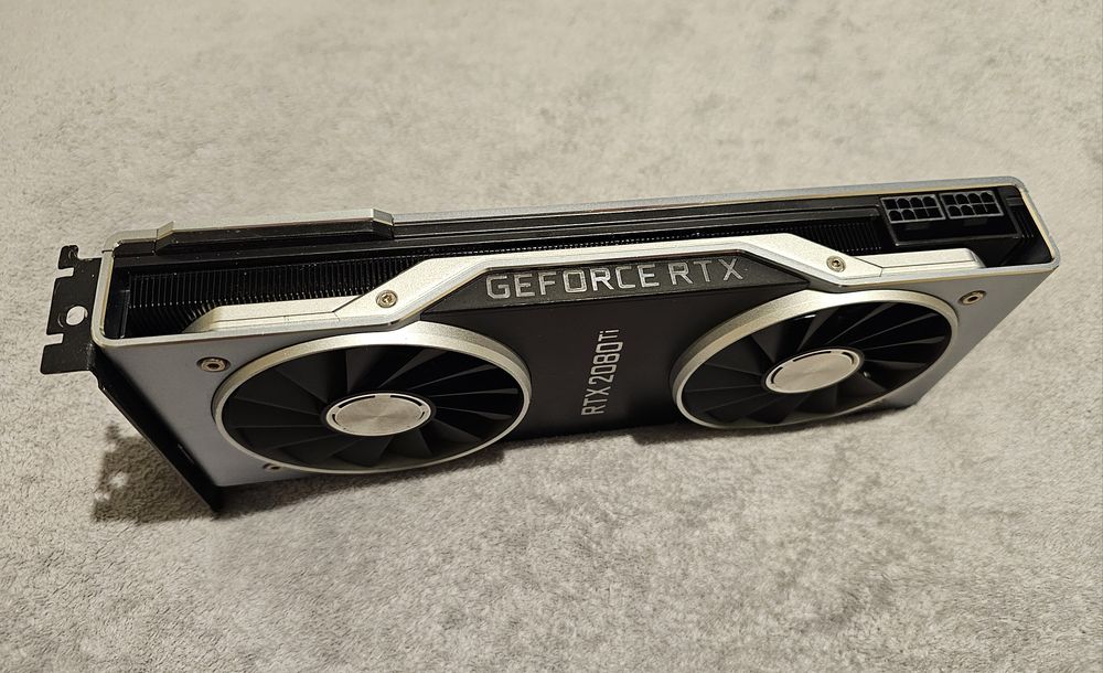 Відеокарта RTX 2080 Ti Founders Edition