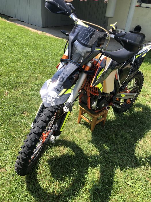 Продам кові 250 про в шорошому стані снарядження віддаю з мотоциклом