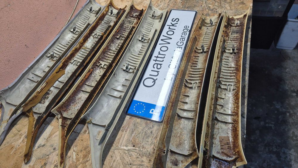 Pilares A Para-Brisas Originais Prontos a Estofar Audi A4 B5 8D 1994 a 2001
