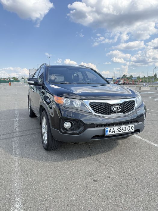 Kia Sorento 2010 2.4  не фарбований Максимальна комплектація