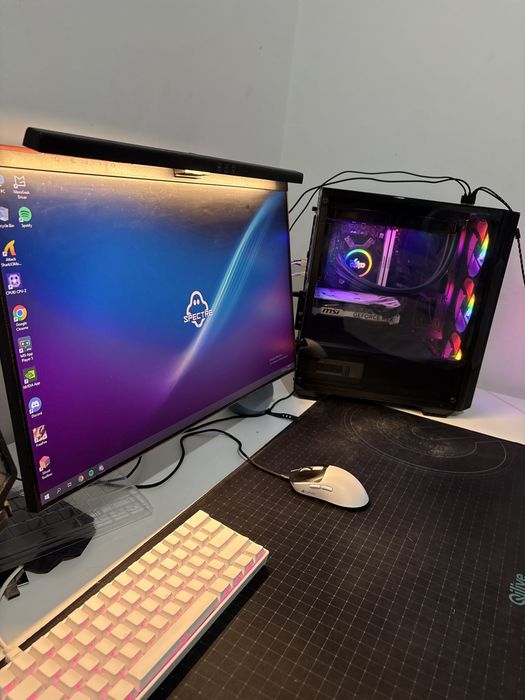 PC Gamer – RTX 4060, Ryzen 7 5700X3D, 32GB RAM, SSD 500GB