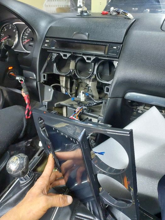 Eletricista automotivo profissional