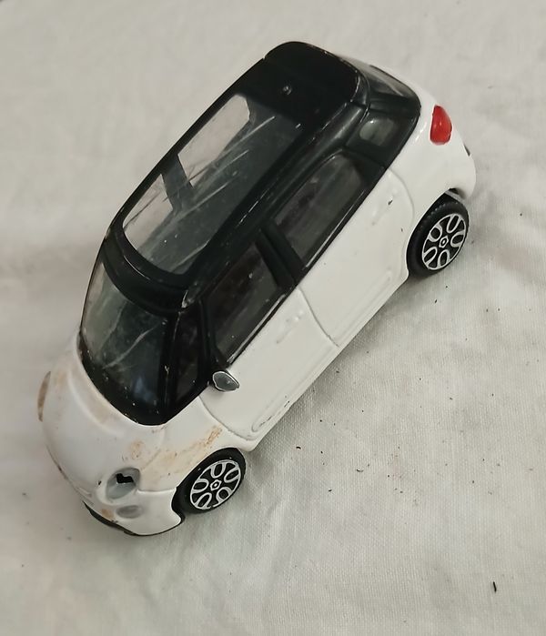 Carrinha  em Ferro Coleção ver todas fotos