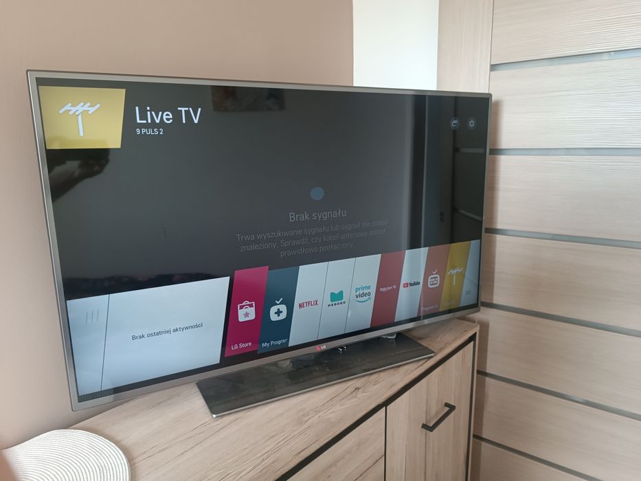 Telewizor LG 47 cali Smart tv uszkodzony