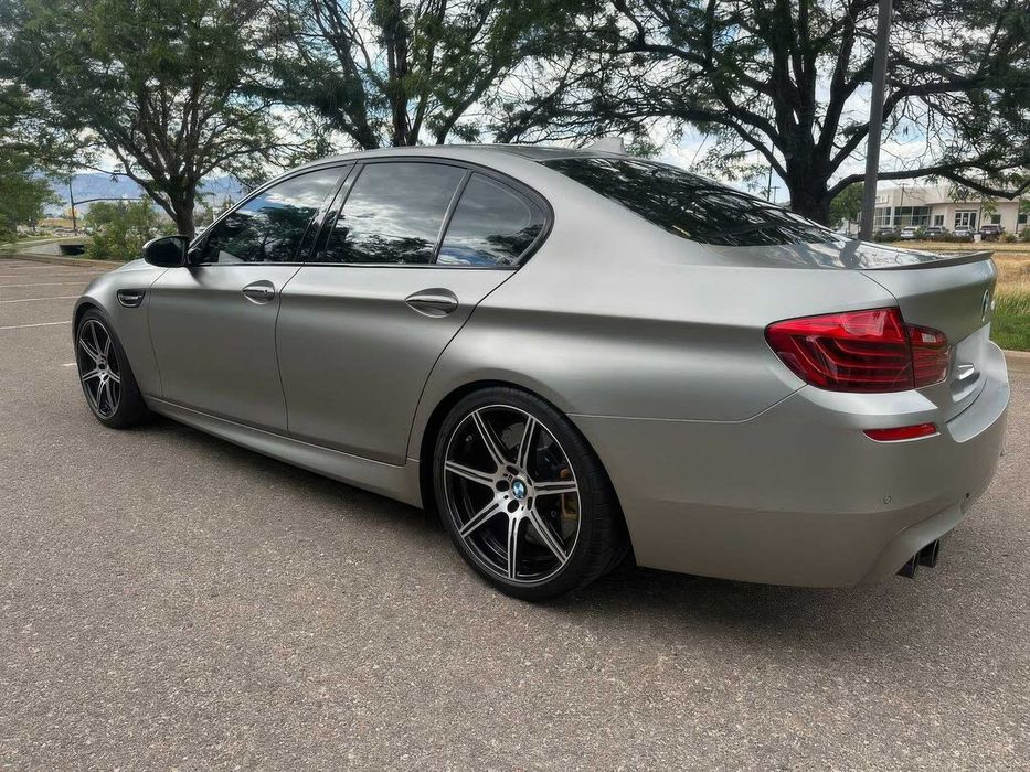 BMW M5      2016