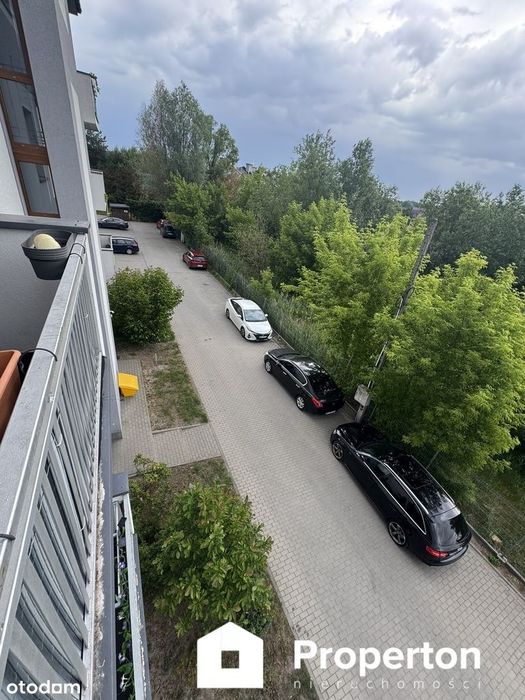 Kawalerka z balkonem | Marki