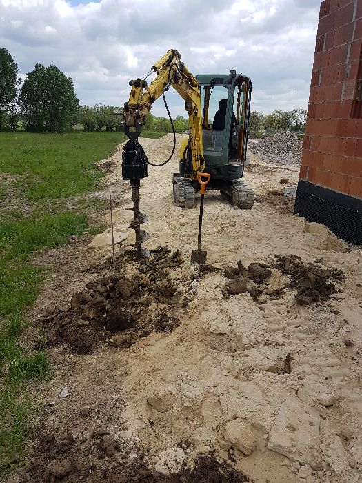 Wiercenie pod słupki ogrodzeniowe, wiertnica, ogrodzenia,