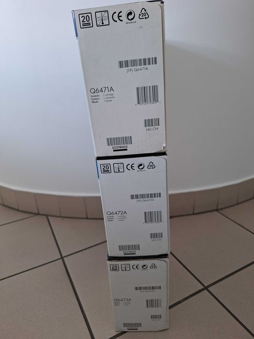 Tonery Toner Hp 502a nowe zapakowane kolory czerwony żółty niebieski