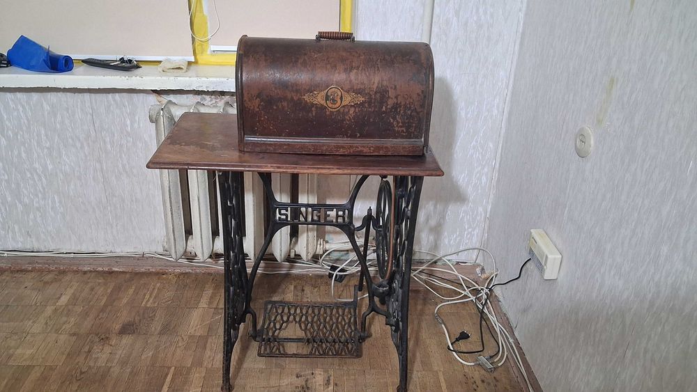 Швейна машинка Singer початку 20 століття