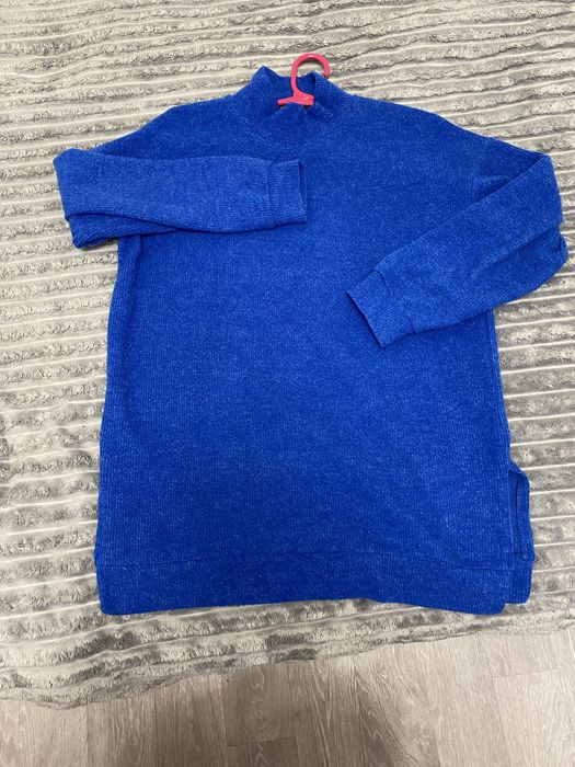 Мʼяка, тепла кофта