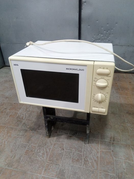 Продам мікроволновку