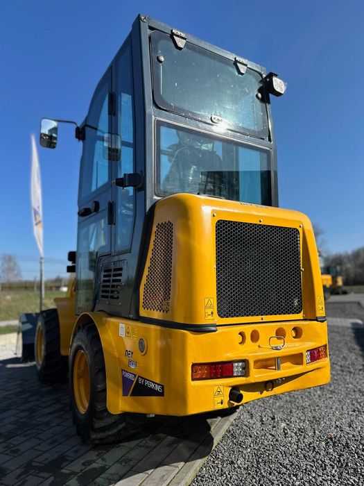 Ładowarka NEX N85 Kubota mini ładowarka jak TOYO Eurotrac Schaffer