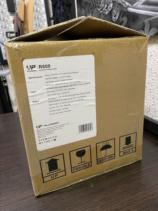 Продам портативну зарядну станцію ALLPOWERS R600 (600W)