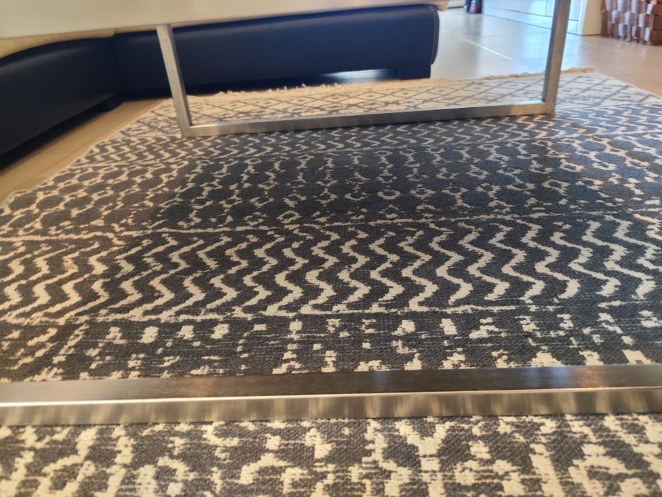 Mesa de centro madeira maciça e inox