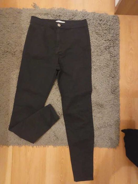 Bershka calças
Bom estado modelo high waist