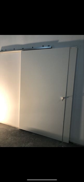 Aluga-se box  em armazém