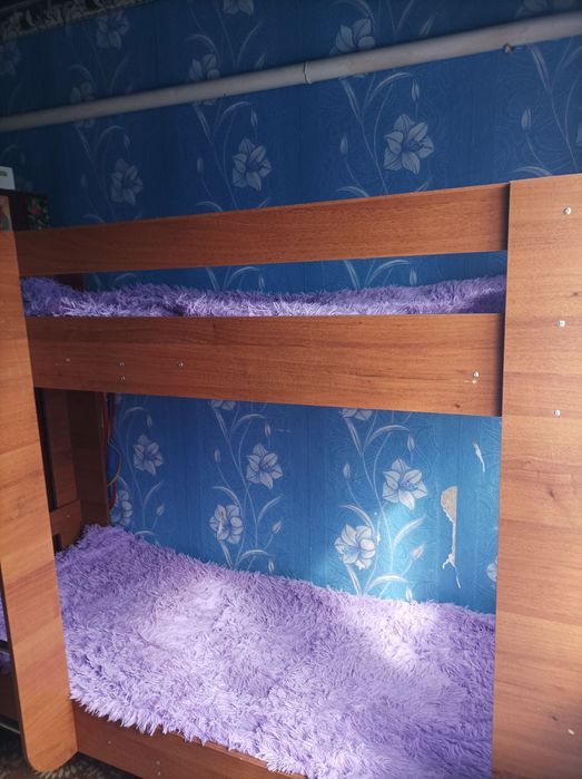 Ліжко двохярусне