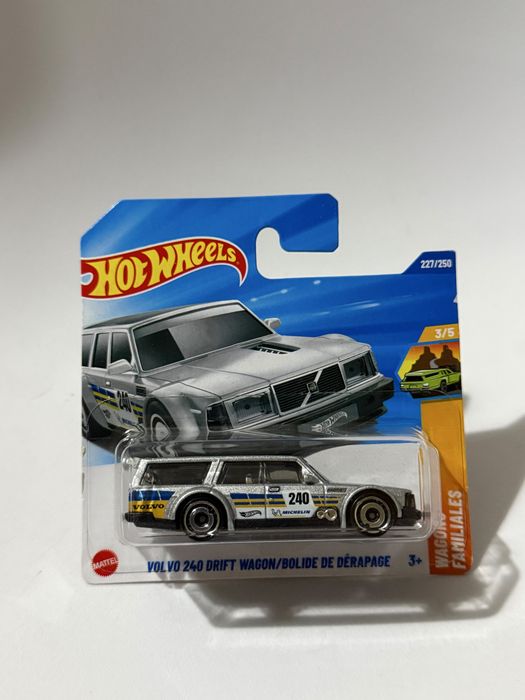 Miniatura Hot Wheels Volvo 240 Drift Wagon