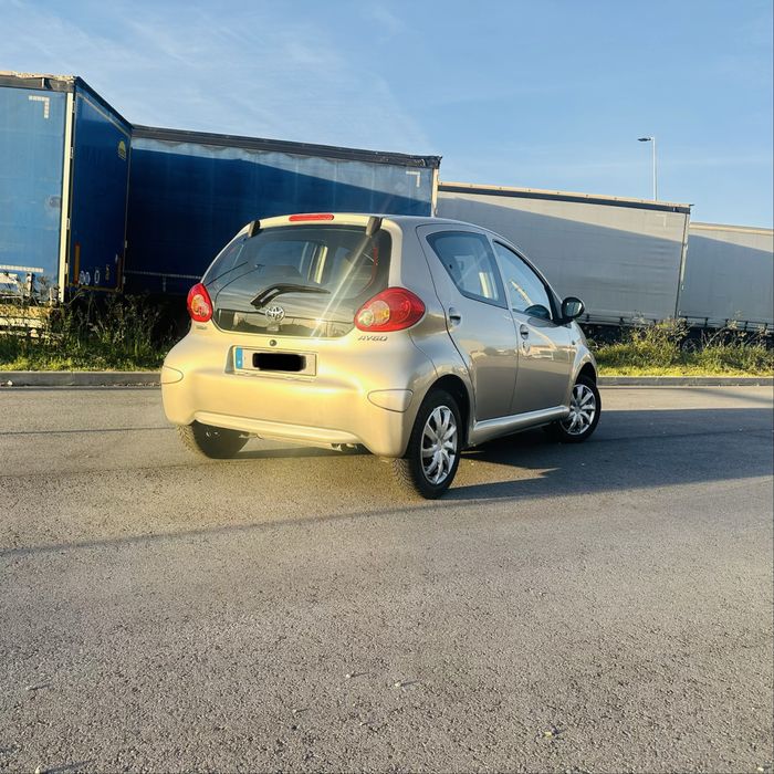 Toyota aygo 1.0 City — photo 4