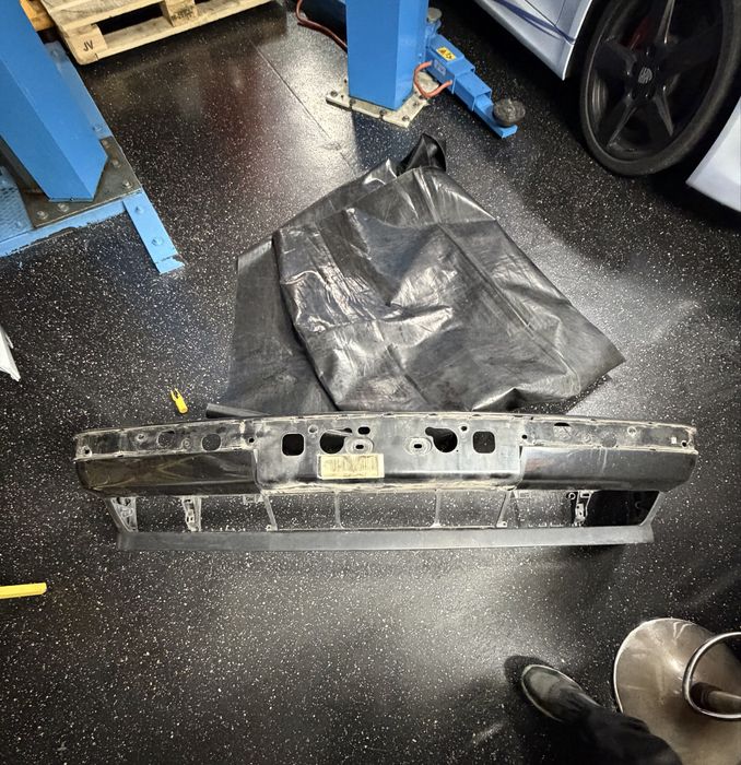 Para-choques BMW E34 Touring