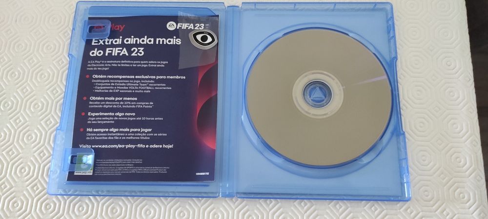 Vendo FIFA 23 para PS4