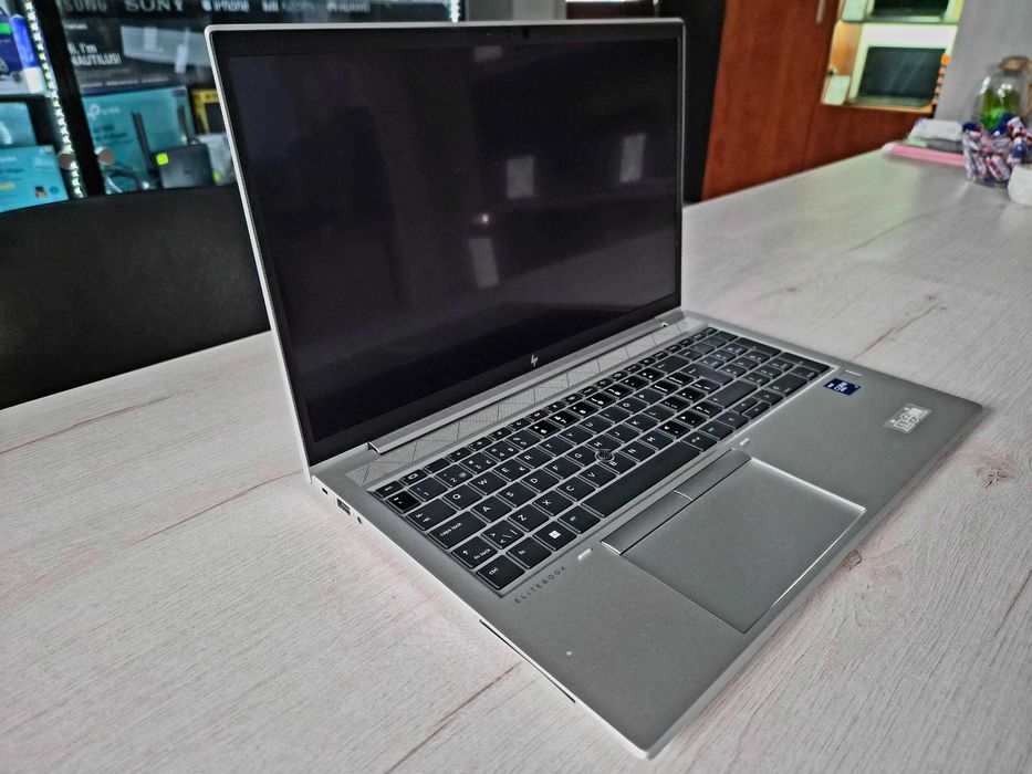 HP EliteBook850 G8, intel i7 11gen, 16gb ram, 256SSD, Dotyk FHD, Win11