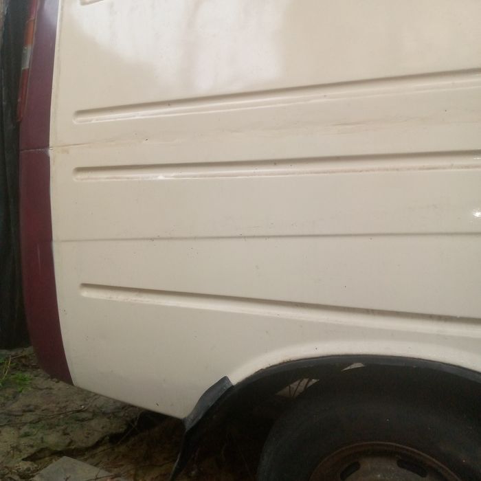 Продам Иж 2715(пирог) по запчастям