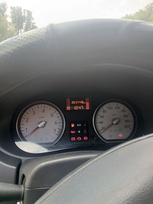 Продаю авто Дачія Логан