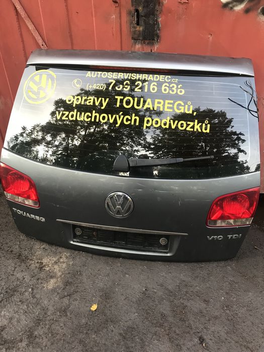 Задня кляпа ляда кришка багажника WV Touareg 1 Туарег
