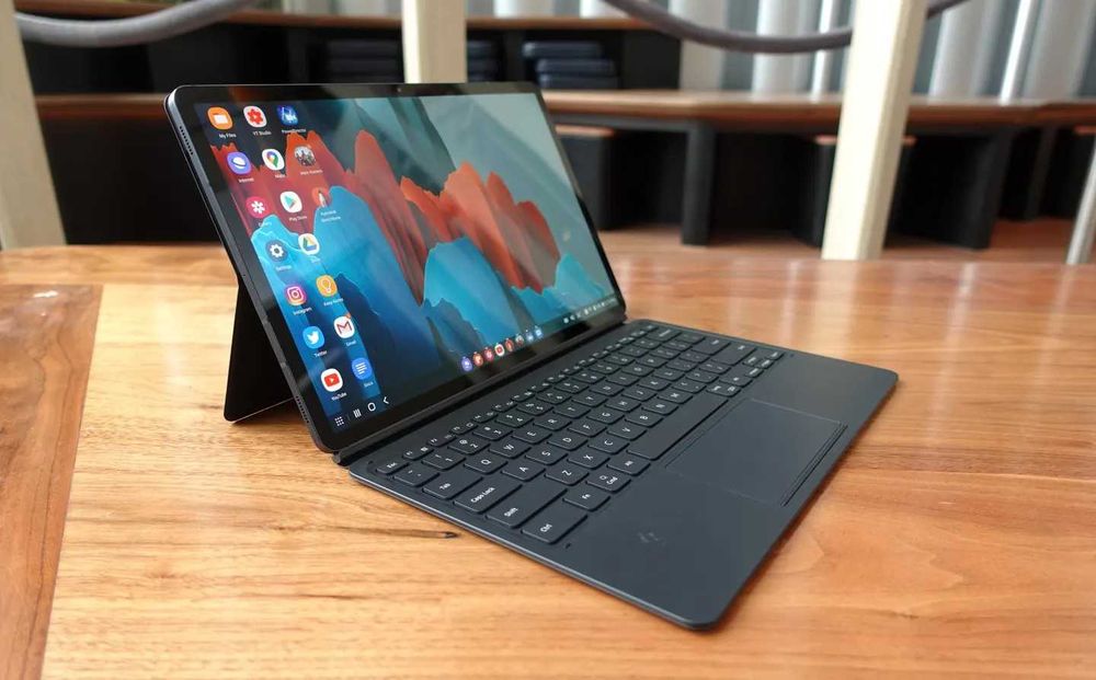 Планшет-телефон-ноутбук Samsung Galaxy 10.9" Global версія, клавіатура UA, стилус, мишка, IP68