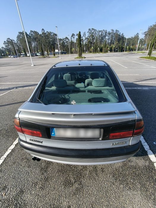 Renault laguna 1.8