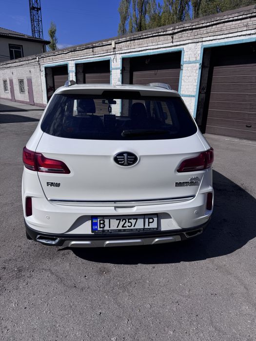 FAW x40 1.6 2020 рік Офіційне авто