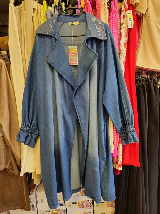 Płaszczyk jeans cienki, Uni, Italy !!!