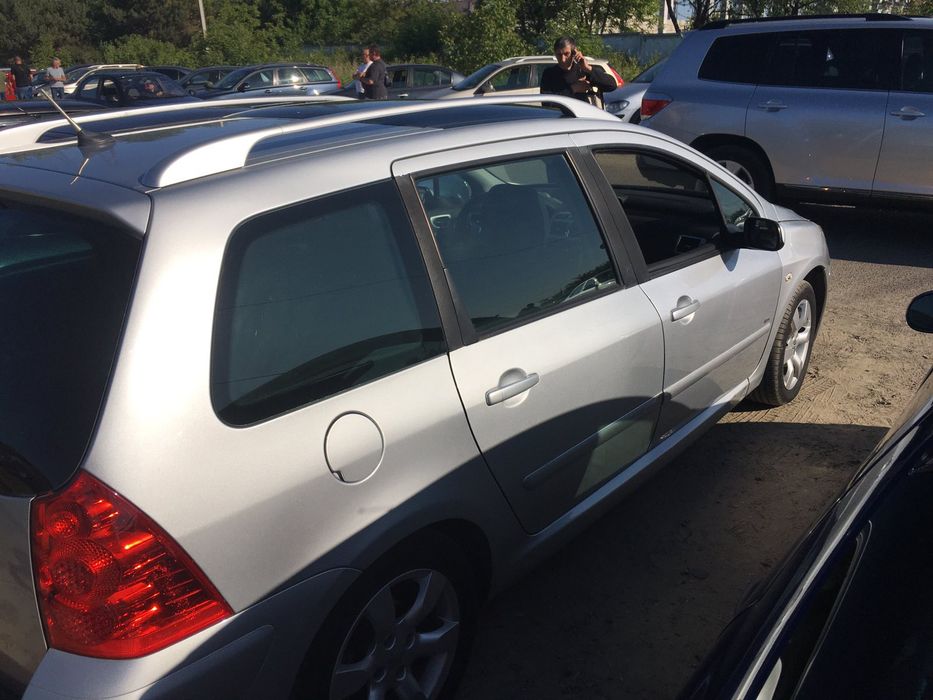 Продам авто Пежо 307sw
