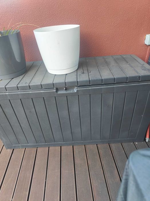 Caixa arrumação para jardim 270L 57x116,7x44,7