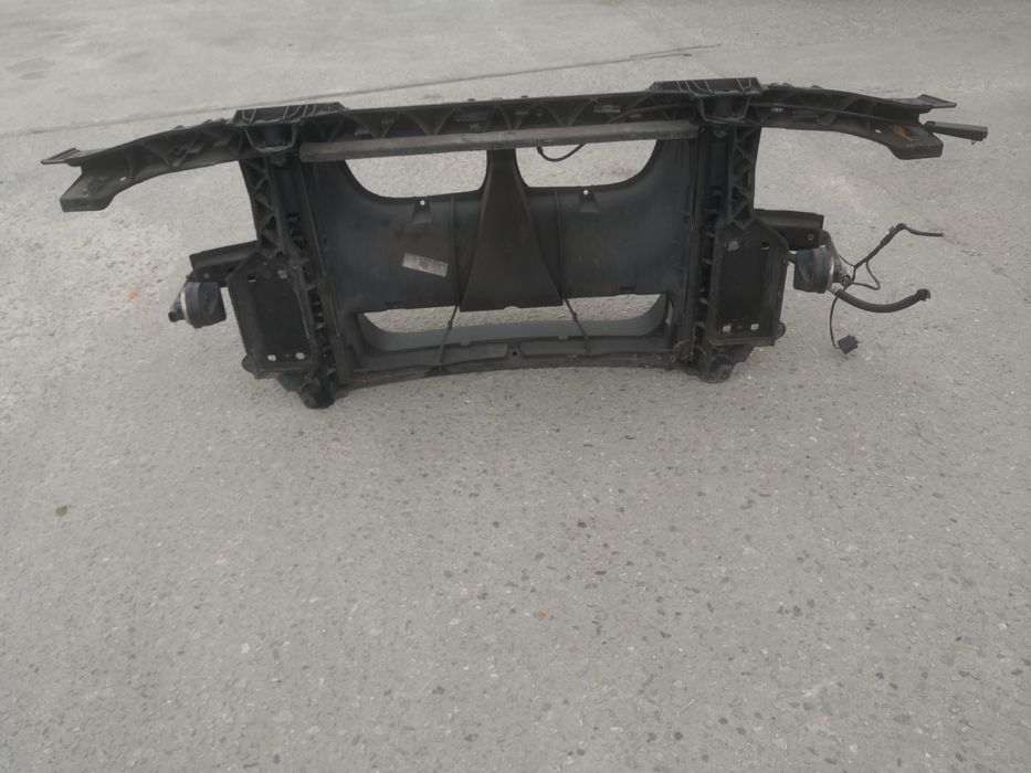 Wzmocnienie czołowe BMW e87 e81 pas przedni belka przednia