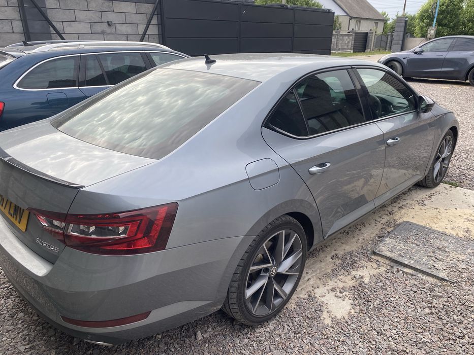 Капот Skoda Superb 3 Шкода Суперб 3