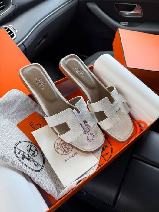 Шльопанці шльопки Oran Sandals Herme s