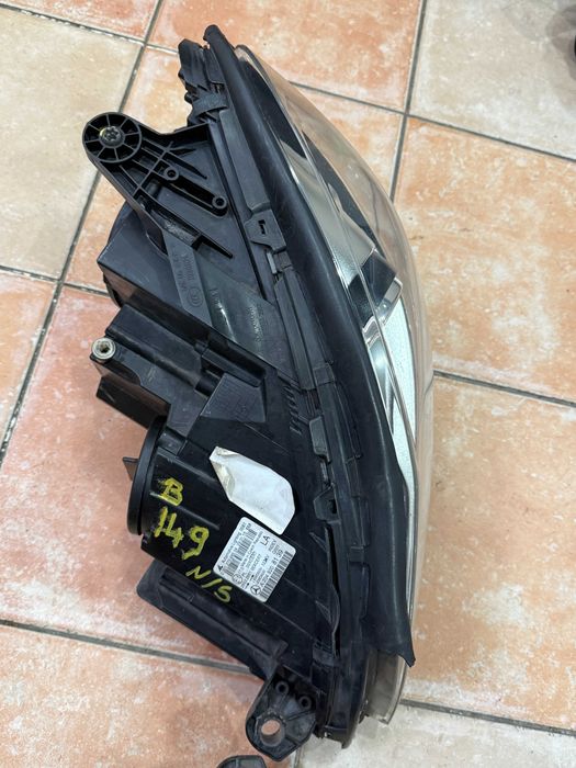 Farol Bi Xenon Mercedes W204