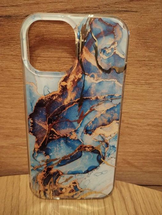 Чехол для моделей iPhone 12, 13 или 14.